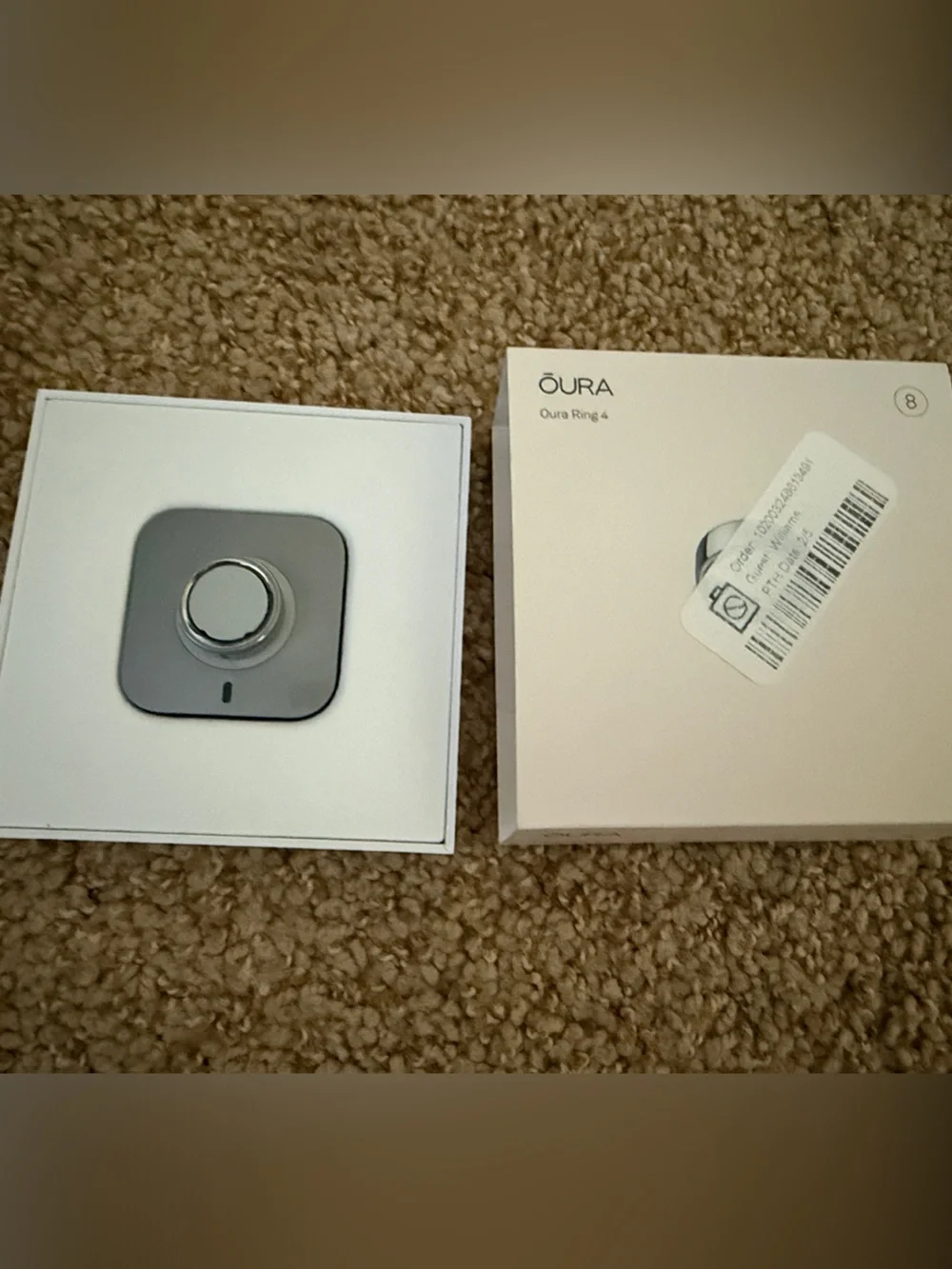 Size 8 Oura Ring 4 Silver with White Packaging